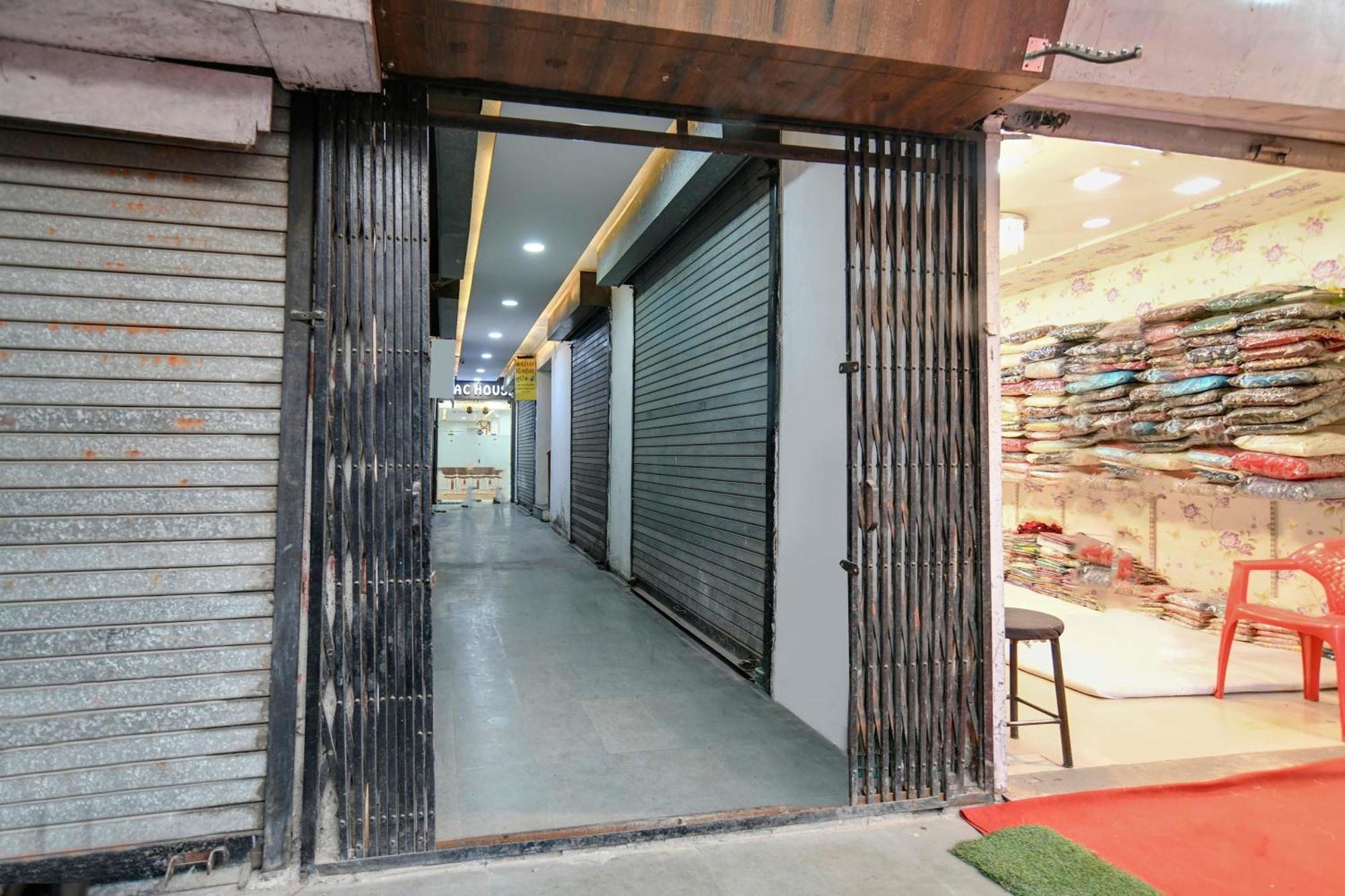 Hotel O Nitya Indore Exterior foto