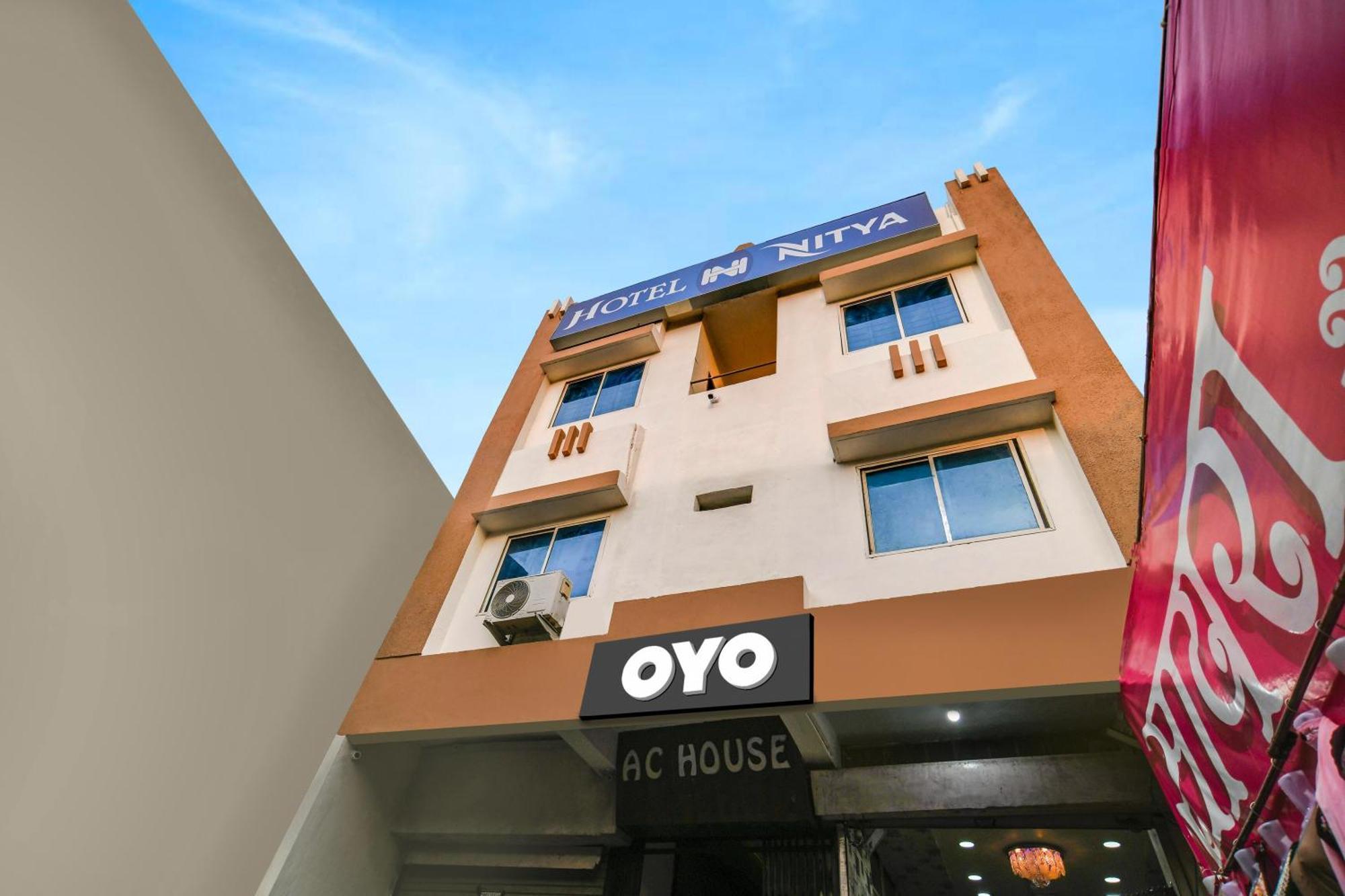Hotel O Nitya Indore Exterior foto